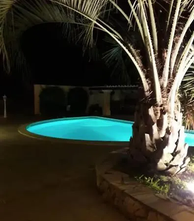 Villa Les Restanques Avec Piscine *
